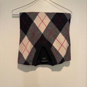 Hathaway Platinum Men’s Cashmere Argyle V-Neck Sweater – Size M